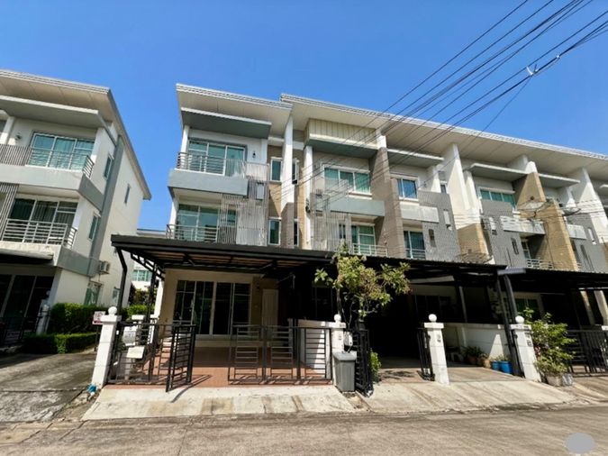 2-bed townhouse for sale, 168 sqm, 25.5 sq wah, Town Avenue Rama 9