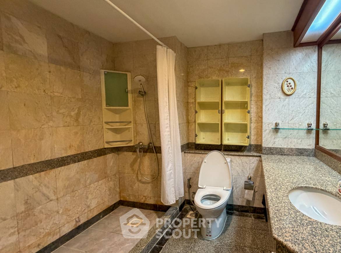 รูป คอนโด 2-ห้องนอน ที่ อโศก เพลส ใกล้ MRT สุขุมวิท (ID 2610847) - รูปที่ 5/5