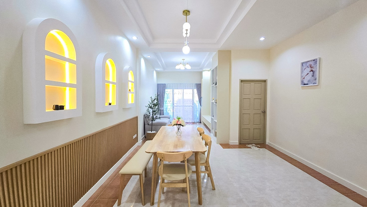 รูป Single Storey Townhouse for Sale in Khao Noi, East Pattaya - รูปที่ 2/15