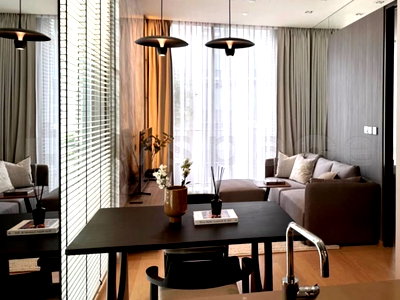 คอนโดให้เช่า : ▚ LG127ツ ให้เช่า: 28 Chidlom – 1 Bed 46.5 ตร.ม. 🏙️✨ ห้องมุมตึก Villa ส่วนตัวสูง แต่งสวยเฟอร์ครบ ห้องเพิ่งว่างสภาพดี พร้อมเข้าอยู่ทันที!