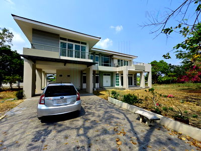 Houses for rent Samut Prakarn : 📌 For Rent 2-story House LAKE WOOD BANGNA 3 bedroom 4 bathroom