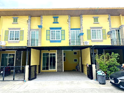 Townhouses for sale Anya Thani Industrial Estate (Gemopolis) : 📌 For Sell Town house GOLDEN TOWN 2 ONNUT-PATTANAKARN 2-story 4 bedroom 2 bathroom