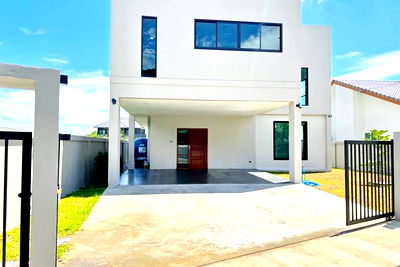 Houses for sale Doi Saket Chiang Mai  : [920211022-139] "Spacious 3BR Home in Scenic San Pu Loei, Chiang Mai"