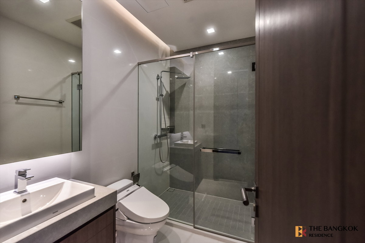 รูป 💎Elegant Urban Living with Privacy at Q1 Sukhumvit near Bts Nana - รูปที่ 10/11
