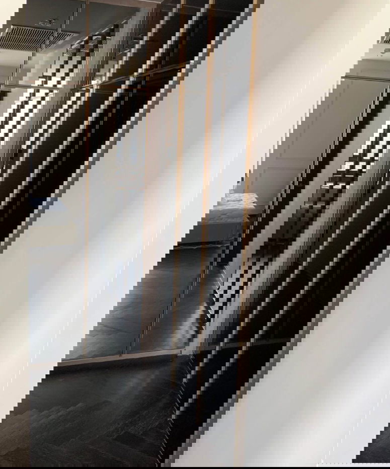 picture The Monument                   Sanampao - 8/9