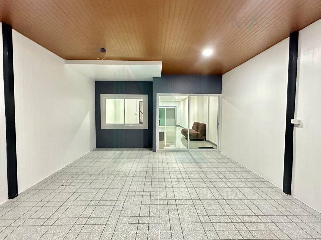 รูป 📌 ขายทาวน์เฮาส์ โครงการ บ้านจันทิมาธานี 2 ชั้น 4 ห้องนอน 2 ห้องน้ำ - รูปที่ 2/8