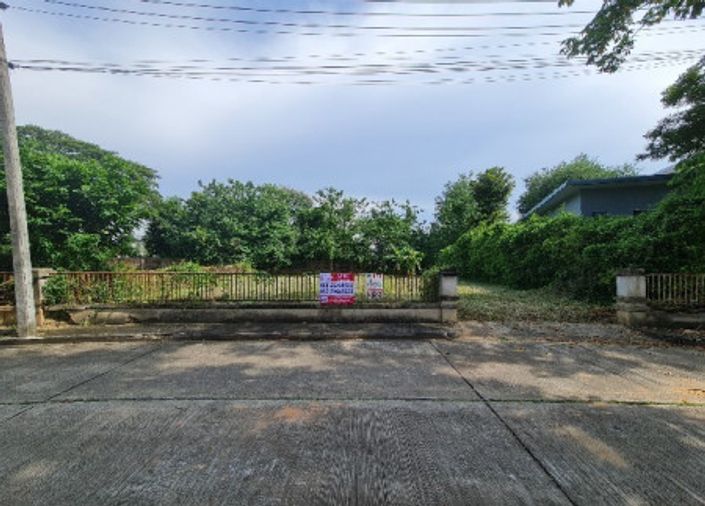 ขายที่ดิน 127ต.รว หมู่บ้าน เลควิว พาร์ค 2 ถนนวงแหวนรอบนอก ต.สันผีเสื้อ อ.เมือง ซอย26 เหมาะสร้างบ้านพักอาศัย