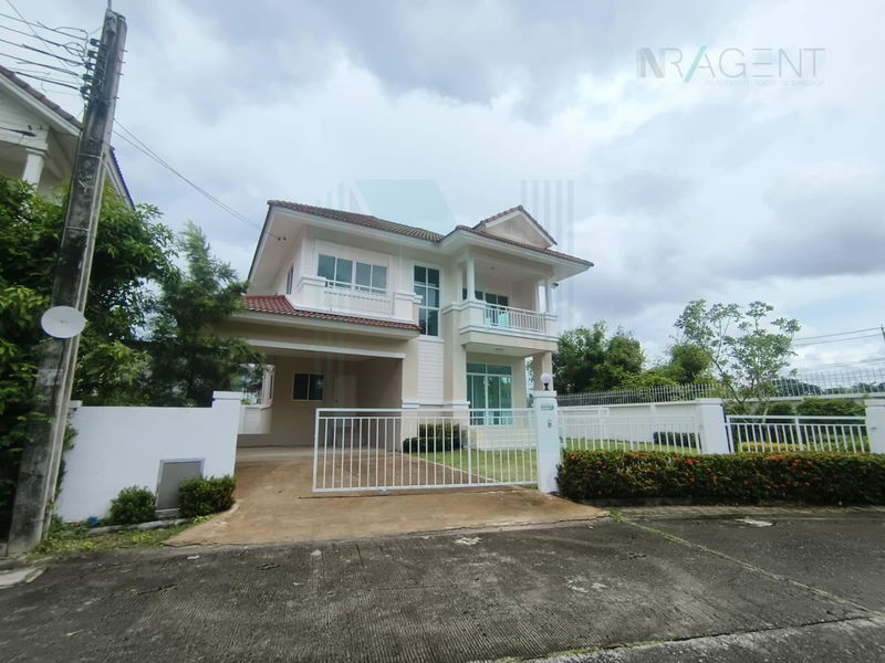 ขายบ้านเดี่ยว : 📌 ขายบ้านเดี่ยว โครงการ บ้านลลิล เดอะ ยัง เอ็กซ์เซ็กคลูทีฟ อ่อนนุช-วงแหวนฯ-สุวรรณภูมิ 2 ชั้น 3 ห้องนอน 3 ห้องน้ำ