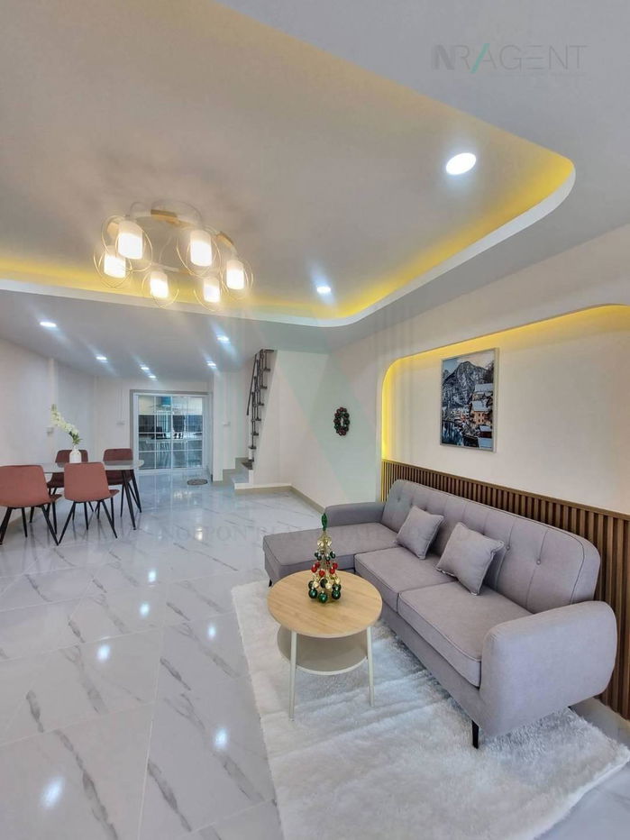 รูป 📌 ขายทาวน์เฮาส์ โครงการ หมู่บ้านรัตนาธิเบศร์ 2 ชั้น 2 ห้องนอน 2 ห้องน้ำ - รูปที่ 3/8