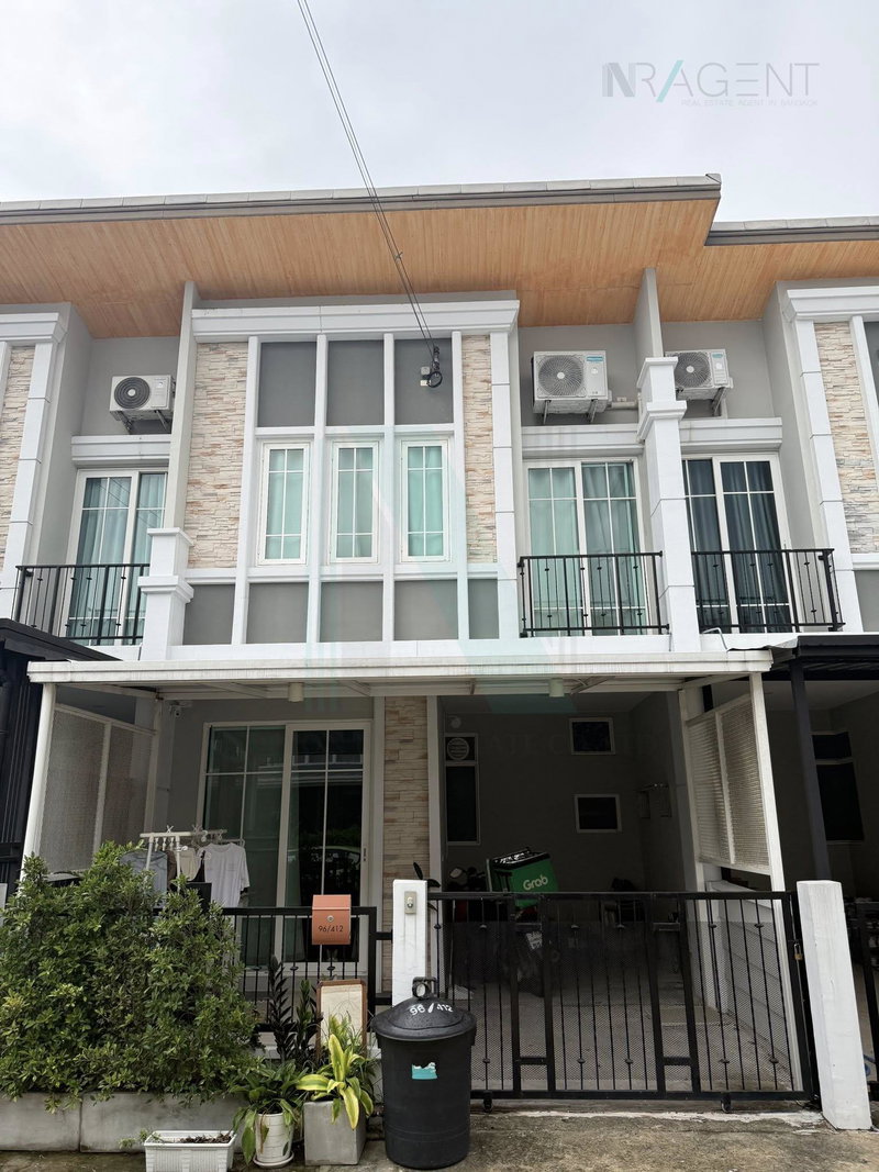 ขายทาวน์โฮม : 📌 ขายทาวน์เฮาส์ โครงการ โกลเด้น ทาวน์ รามอินทรา-วงแหวน 2 ชั้น 3 ห้องนอน 2 ห้องน้ำ