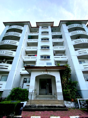 Condos for sale : 🏡 Condo for Sale – Baan Suanthon Srinakarin