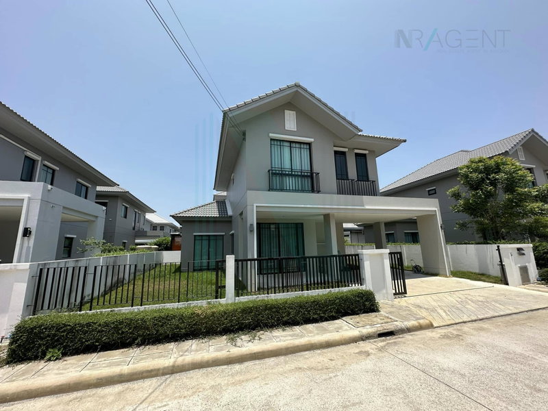 ขายบ้านเดี่ยว : ขายบ้านเดี่ยว โครงการ ชวนชื่น ไพร์ม วิลเลจ บางนา 2 ชั้น 4 ห้องนอน 2 ห้องน้ำ