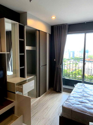 คอนโด MRT บางซื่อ : ขายคอนโด ไอดีโอ โมบิ บางซื่อ แกรนด์ อินเตอร์เชนจ์ ตรงข้ามโลตัส ประชาชื่น ใกล้ MRT เตาปูน 200 เมตร (มีทางเข้า-ออก ไปรถไฟฟ้า)