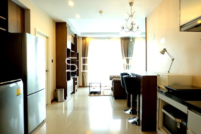 Condos for rent :  1 Bed Large Room  City View  Fully furnished  Good Location Close to MRT Thailand Cultural Centre Station @  Supalai Wellington