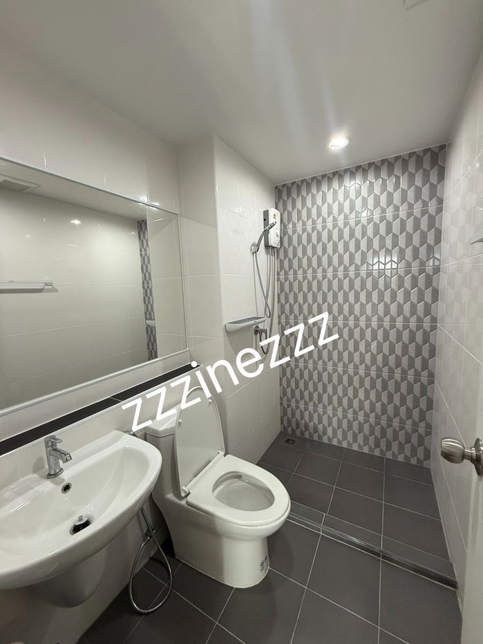 รูป ให้เช่าห้องใหม่ไม่เคยอยู่ เจ้าของปล่อยเอง ห้องไม่ได้รับผลกระทบแผ่นดินไหว (ไม่รับเอเจ๊น) รวมค่าส่วนกลางแล้ว จอดรถฟรี 1 คัน ไม่รับระยะสั้นทุกกรณี - รูปที่ 6/6