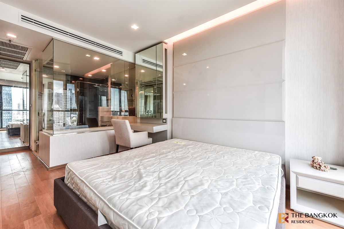 รูป   The Address Sathorn 12 🌃 Spacious & Stylish with Stunning  View 💫  ใกล้ BTS เซนต์หลุยส์  - รูปที่ 7/10