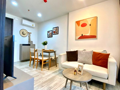 Condos for rent Ratchadaphisek Road : XT Huaikhwang 75m. MRT Huaikhwang  1Bedroom Enclosed Kitchen Beautiful decoration take clear view