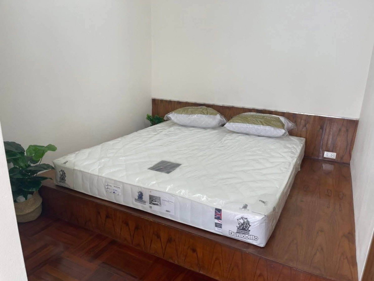 รูป ทาวน์โฮมสไตล์คาเฟ่ ให้เช่า (โซนวัดเกต/สันป่าข่อย) เชียงใหม่ เฟอร์นิเจอร์ครบ (R895) T.0946511456 - รูปที่ 5/11