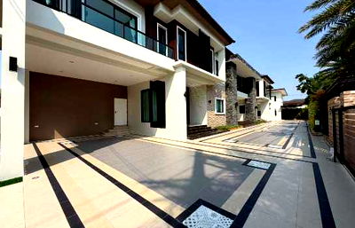 บ้านเดี่ยว ปทุมธานี : ขายบ้านเดี่ยว 9 นอน ปทุมธานี คลอง 5 บ้านใหม่ หลังใหญ่ เหมาะทำออฟฟิศ โรงรถ ใกล้วงแหวนกาญจนาภิเษก 260 ตรว 2 ชั้น