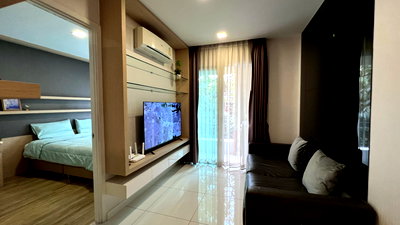 ขายคอนโด : ขายถูกมาก Play condo ห้องใหญ่ สภาพดีมาก ตรงข้ามเมย่า เดินไปนิมมานได้เลย โทร. 098-9690236 แจน