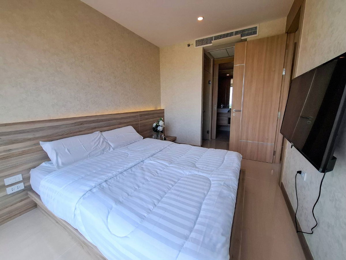 รูป คอนโดหรูในพัทยาให้เช่า 1 ห้องนอน ที่ เดอะ ริเวียร่า จอมเทียน พร้อมเข้าอยู่! - รูปที่ 2/27