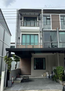 📌 ขายทาวน์เฮาส์ โครงการ อารียา แมนดารีน่า เอกมัย-รามอินทรา 3 ชั้น 3 ห้องนอน 4 ห้องน้ำ