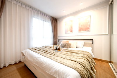 Condos for sale Makro Charan Sanit Wong : ✨🏙 Condo for Sale: Lumpini Place Rama 8 🏙✨ Newly renovated unit, beautifully decorated, fully furnished, ready to move in!