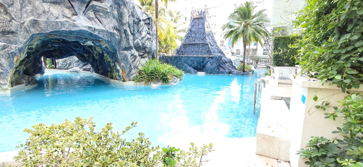 รูป มีหาดส่วนตัว!! เงียบสงบ!! แต่งหรู พร้อมอยู่ !!!! ขายคอนโด แกรนด์ฟลอริด้า รีสอร์ท Grand Florida Beachfront Condo Resort จอมเทียน- พัทยา - รูปที่ 12/21