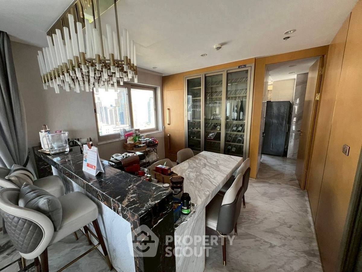 รูป คอนโด 3-ห้องนอน ที่ เลอ รัฟฟิเน่ สุขุมวิท 24 คอนโดมิเนียม ใกล้ BTS พร้อมพงษ์ (ID 2628827) - รูปที่ 6/9