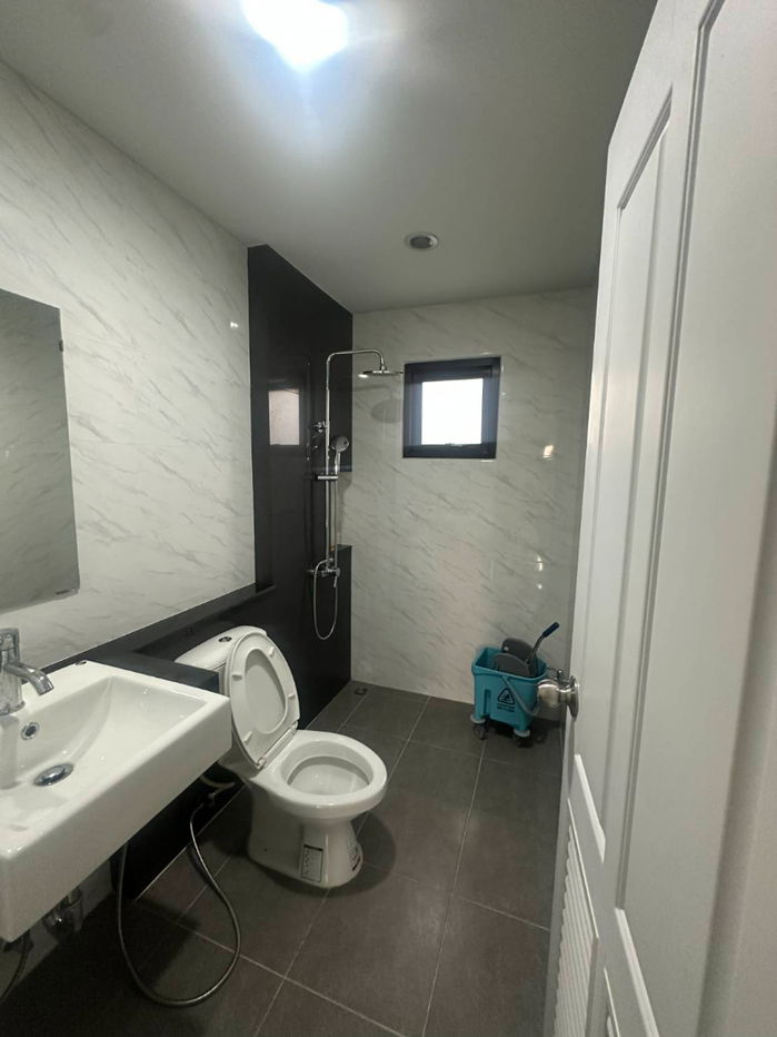 รูป ให้เช่า บ้านเดี่ยว 2 ชั้น ม.รชยา บ้านช้าง2 พร้อมเฟอร์นิเจอร์และเครื่องใช้ไฟฟ้า  - รูปที่ 9/10