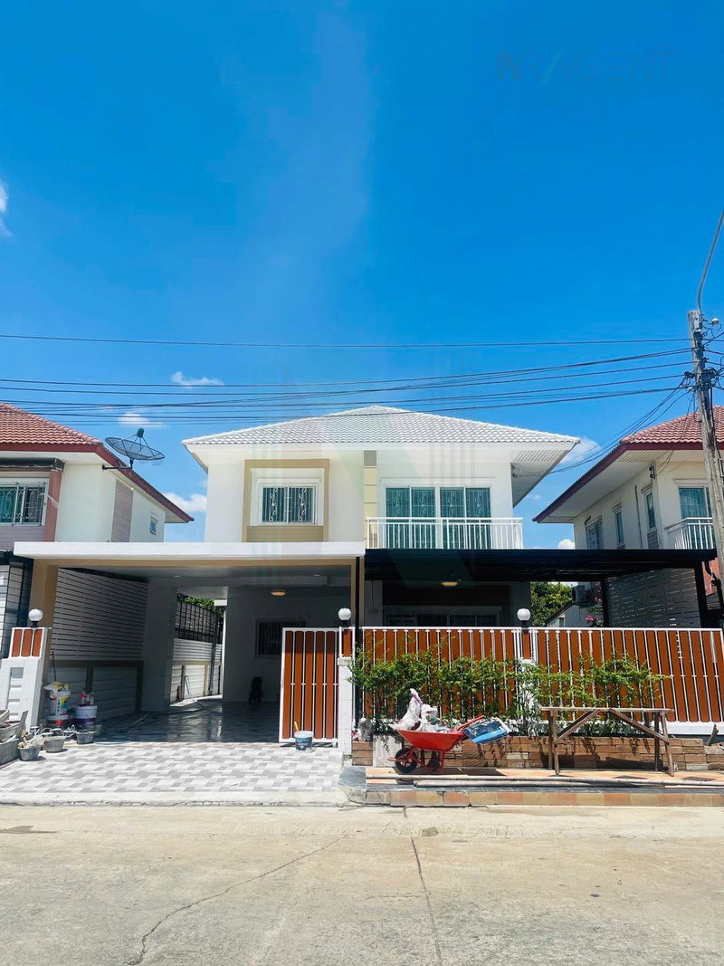 Houses for sale : For Sell House BAAN BUATHONG 4 2-story 4 bedroom 2 bathroom