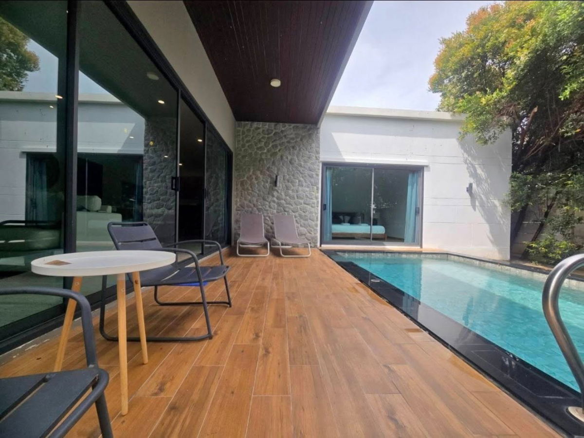 รูป 🏠 ให้เช่าพูลวิลล่าส่วนตัว ใกล้ BCIS & Oak Meadow เลี้ยงสัตว์ได้ – ฉลอง ภูเก็ต - รูปที่ 2/25