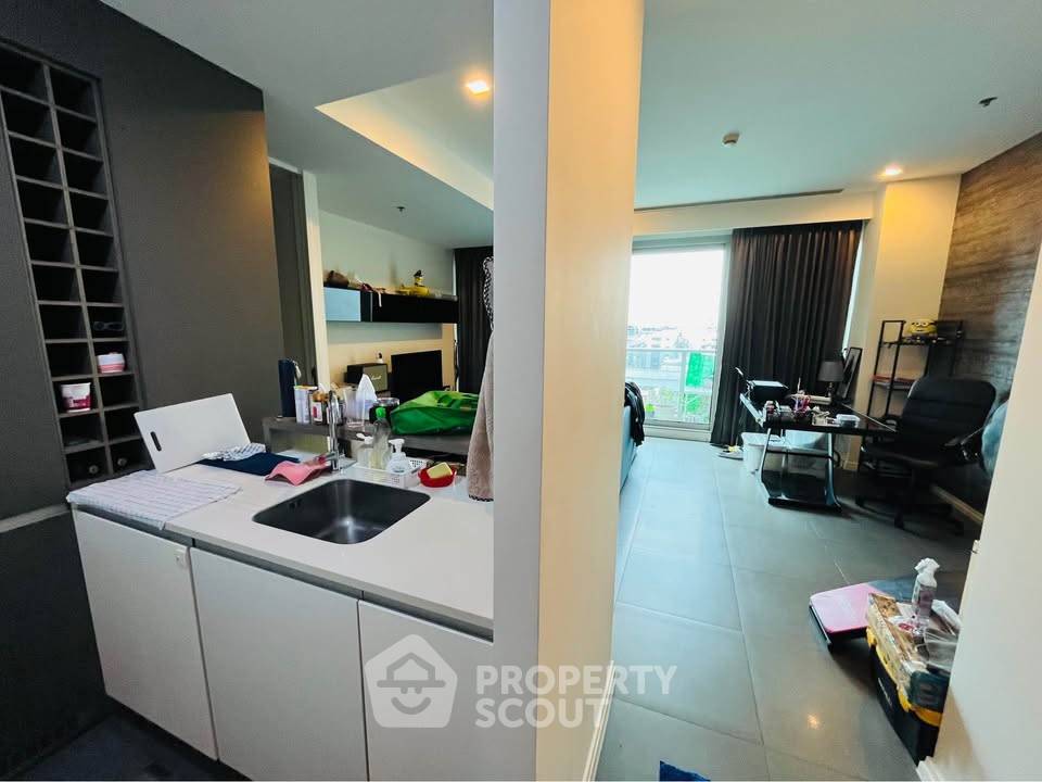 รูป คอนโด 1-ห้องนอน ที่ เดอะ ริเวอร์ คอนโดมิเนียม ใกล้ BTS สะพานตากสิน (ID 2628175) - รูปที่ 2/9