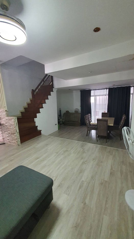 รูป ให้เช่าทาวน์โฮม 2 ชั้นครึ่ง หมู่บ้านรื่นฤดี รามคำแหง 180 - รูปที่ 6/9