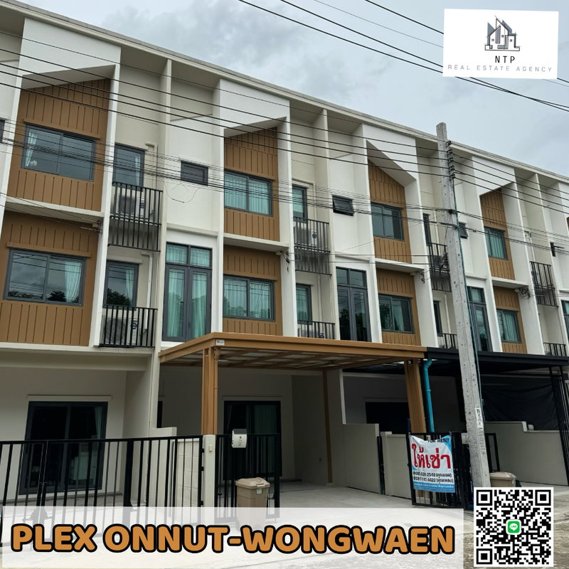 Townhouses for rent : For rent : 3 stories Townhome good location ,opposite Community Mall , near Mega Bangna Just 5-10 minutes , near Rama 9 ,