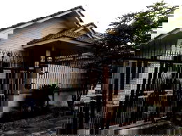 เช่าบ้านเดี่ยว เดอะ พาซิโอ พาร์ค กาญจนาภิเษก : บ้านเดี่ยวชั้นเดียวสไตล์โคโลเนียลขนาด 1ห้องนอนให้เช่า ในหมู่บ้าน ริมถนนบรมราชชนนี (ตลิ่งชั่น) เยื้องขนส่งสายใต้ใหม่