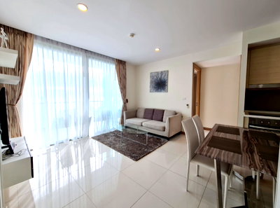 Condos for rent : ⛵ Riviera Wongamat ⛵ Sea view / 38F / 2bedrooms >> THB45,000/month彡