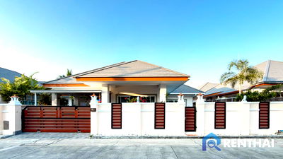 บ้านเดี่ยว บางละมุง ชลบุรี : บ้านเดี่ยวพร้อมสระว่ายน้ำส่วนตัว ขนาด 3 ห้องนอน 2 ห้องน้ำ