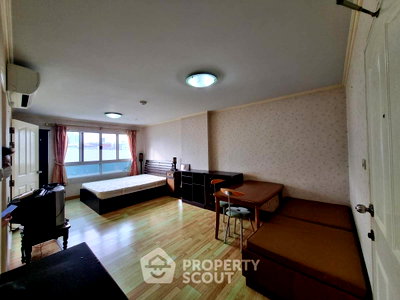 คอนโดให้เช่า : คอนโด 1-ห้องนอน ที่ ลุมพินีเพลส สาทร ใกล้ BTS เซนต์หลุยส์ (ID 2059710)