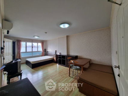 รูปภาพ คอนโด 1-ห้องนอน ที่ ลุมพินีเพลส สาทร ใกล้ BTS เซนต์หลุยส์ (ID 2059710)