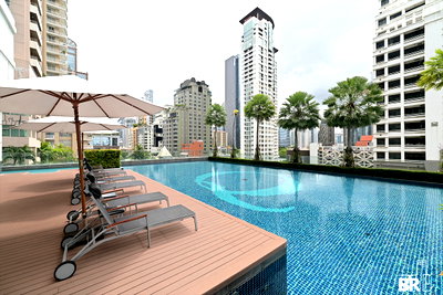 Condos for sale :  💎Rare Unit! Spacious Luxury Living at Q Langsuan in a Prime Langsuan Location🚆 near Bts Ratchadamri