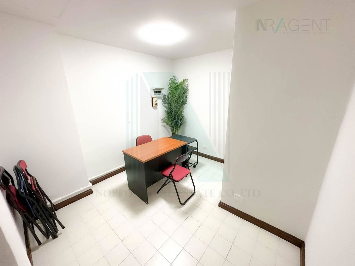 รูป ให้เช่าทาวน์เฮาส์ 4 ชั้น โฮมอเวนิว 1 3 ห้องนอน 3 ห้องน้ำ - รูปที่ 4/8