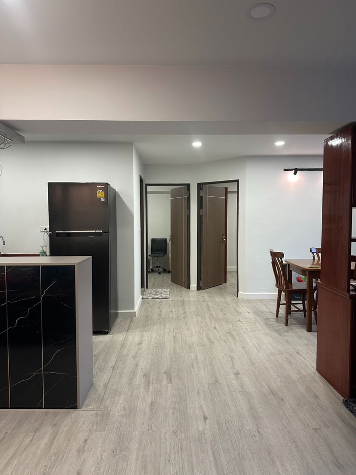 picture Thonglor Tower. 3beds 97sqm. Line id: @pfagent - 4/13