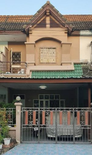 ให้เช่าทาวน์โฮม 2 ชั้นครึ่ง หมู่บ้านรื่นฤดี รามคำแหง 180