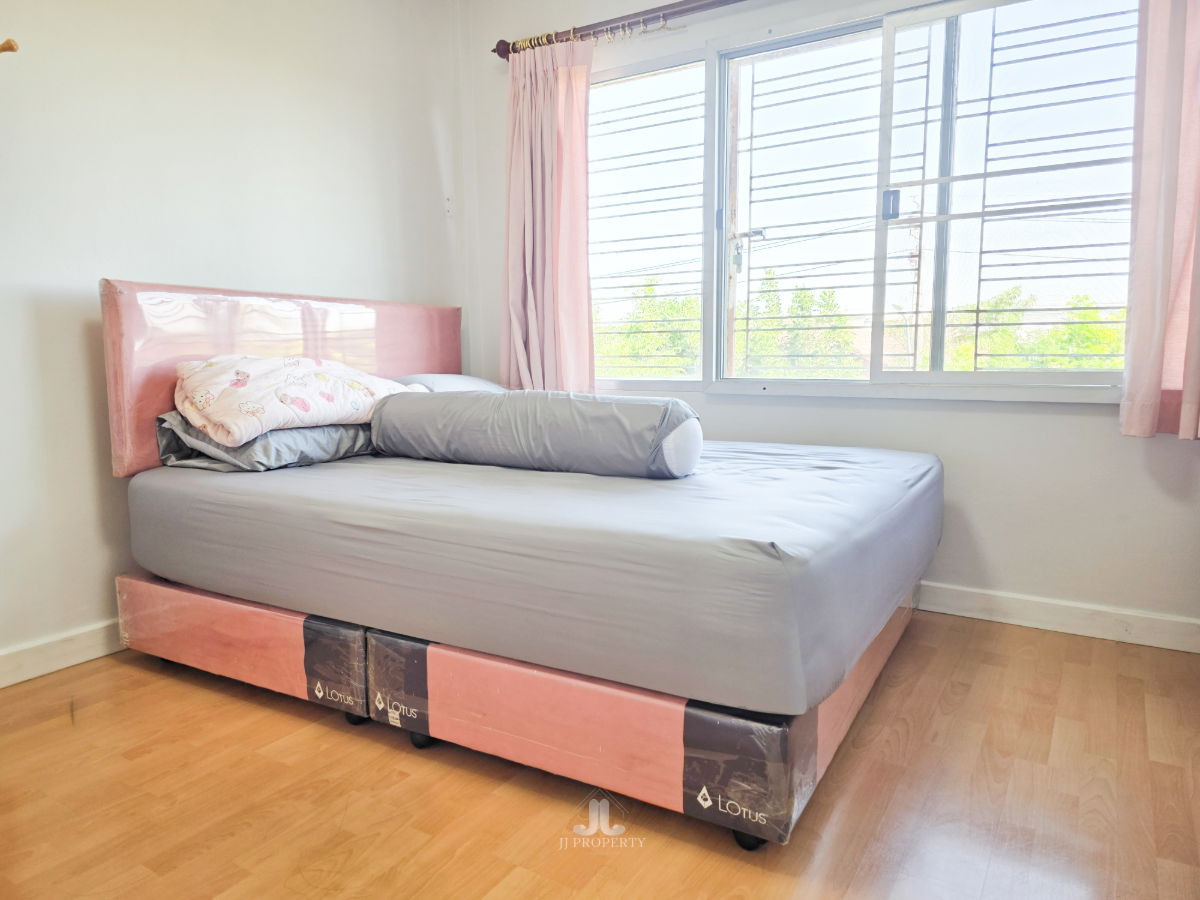 รูป ทาวน์โฮมซอยกรุงเทพกรีฑา 7 ใกล้โรงพยาบาล 3 แห่ง เชื่อมต่อทางด่วนภายใน 10 นาที‼️ - รูปที่ 2/14