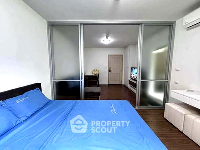 Condos for sale 700 Year Sports Arena Chiang Mai : 1-BR Condo at D Condo Nim Chiang Mai close to CentralFestival Chiangmai (ID 2628728)