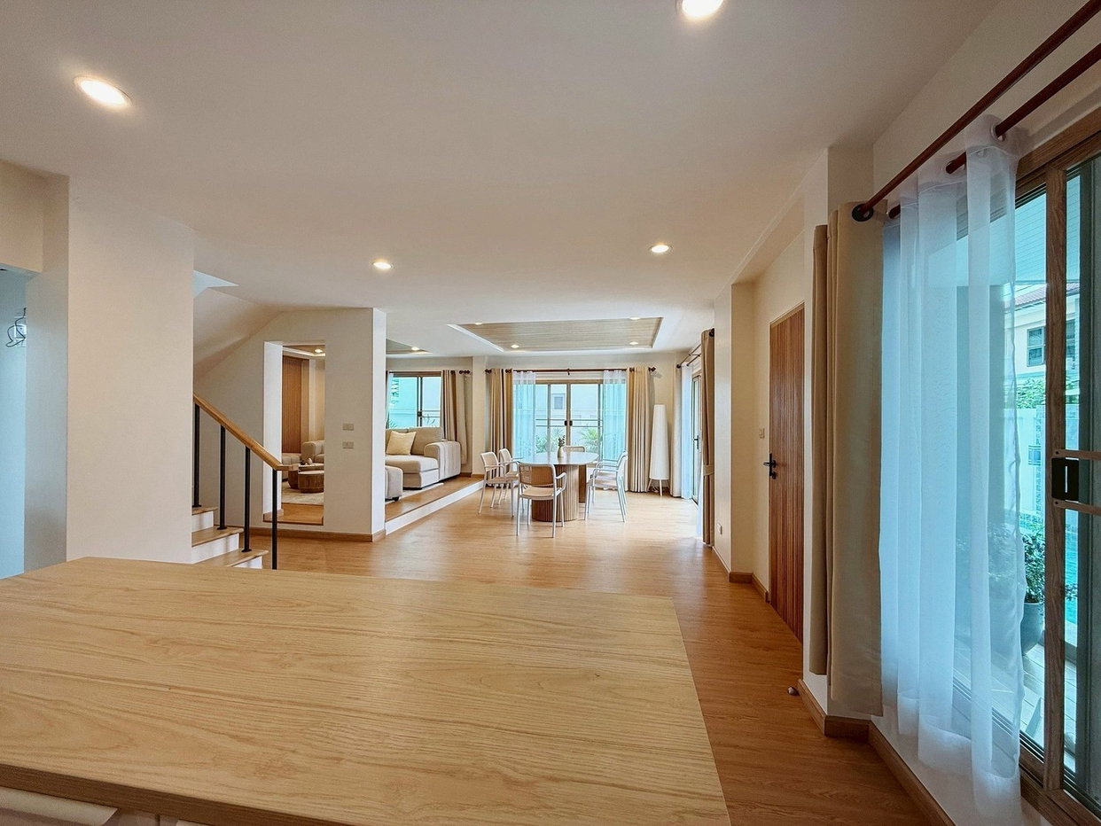 รูป LTHC14339 – House / Pool Villa for Sale | Phra Khanong Area | 240 sqm | 3 Beds 4 Baths | Near BTS Phra Khanong | 13.9MB - รูปที่ 7/13