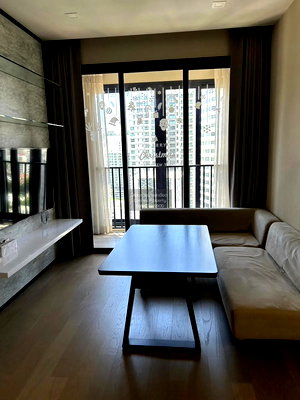 Condos for rent : 2-bedroom rooms at the center of city, Fully furnished and ready to move in!