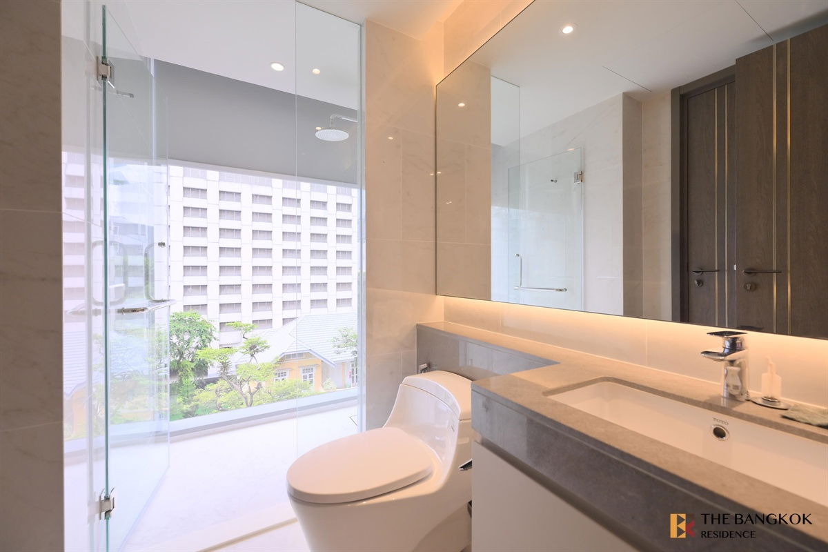 รูป Tonson One Residence ✨ Experience the ultimate living, Private Lift 💎 Near BTS Chidlom - รูปที่ 9/9