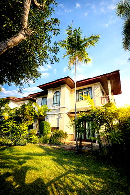 บ้านเดี่ยวให้เช่า : บ้านให้เช่า หมู่บ้านฟ้าหลวง สันกำแพง – บ้านเดี่ยว บรรยากาศเงียบสงบ เฟอร์นิเจอร์พร้อมอยู่ (R905) T.0946511456